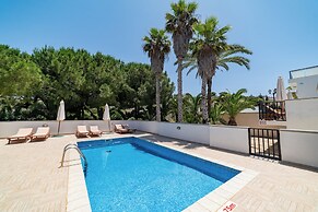 B Holiday Villas Mellieha