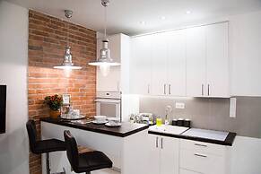 Warsaw Concierge Modern Studio