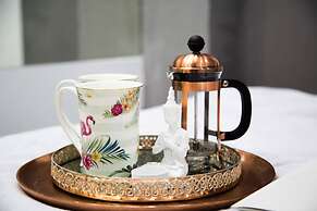 Warsaw Concierge Modern Studio