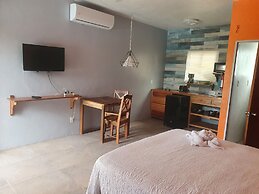 Rachel Land Apartment Suites