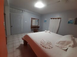 Rachel Land Apartment Suites