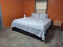 Rachel Land Apartment Suites