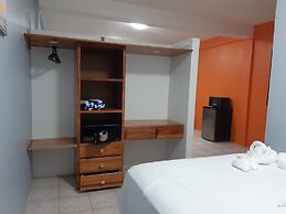 Rachel Land Apartment Suites