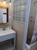 Rachel Land Apartment Suites