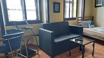 Small Studio 15m for Young People With sea View