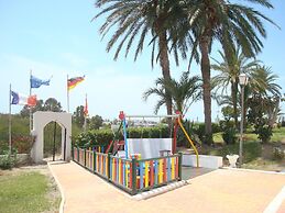 Impressive Apartment in Ground Floor With Terrace of two Rooms, A A an