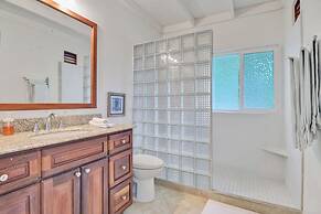 Sea Vue Luxury Vacation Condominiums