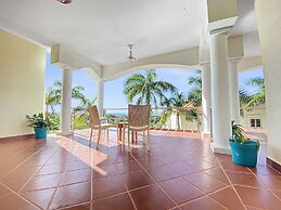 Sea Vue Luxury Vacation Condominiums