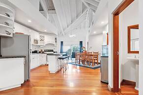 Sea Vue Luxury Vacation Condominiums