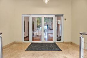 Sea Vue Luxury Vacation Condominiums