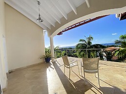 Sea Vue Luxury Vacation Condominiums