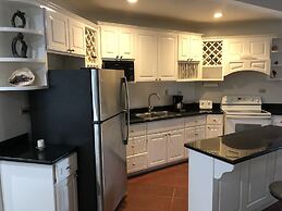 Sea Vue Luxury Vacation Condominiums