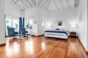 Sea Vue Luxury Vacation Condominiums
