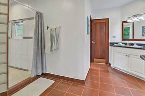 Sea Vue Luxury Vacation Condominiums