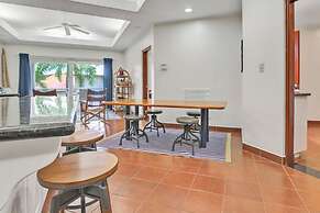 Sea Vue Luxury Vacation Condominiums