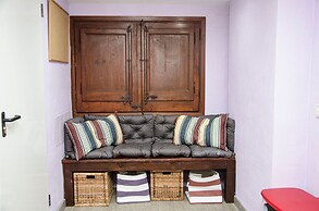 Room in Guest Room - Vacarisses- Torreblanca Estación