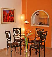 Well Maintained House in Chayofa With Pool