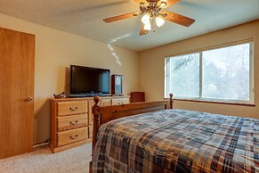 Larkspur Trail 3 Bedroom Home by RedAwning