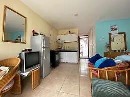 Beautiful 1-bed Beach Side Studio in Montego Bay