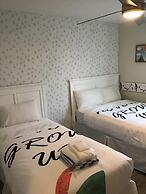 4802 LL Dream Getaway Luxury Townhome w/ Pool