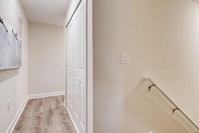 4802 LL Dream Getaway Luxury Townhome w/ Pool