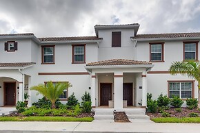 4802 LL Dream Getaway Luxury Townhome w/ Pool