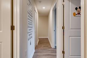 4802 LL Dream Getaway Luxury Townhome w/ Pool