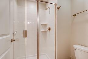 4802 LL Dream Getaway Luxury Townhome w/ Pool