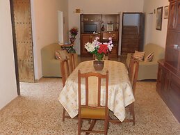 Charming Villa With Private Pool