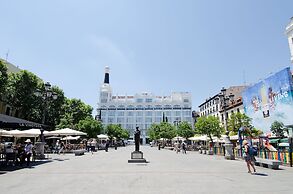 Duplex Plaza Santa Ana
