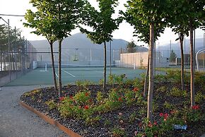 Pre-pyrenees Privileged Site For Hiking, Excursions And Skiing