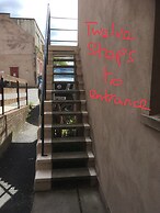 2 Bed Flat - Sleeps 3 - Parking - Wifi