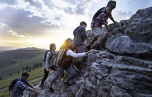 The Lodge at Vail 2 BR Condo in the Heart of Vail by RedAwning - Save 