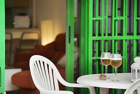 The Apartment Lasbur06