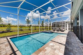 1596 MC - Enchanted 6BR Villa: Pool, Magic for 14