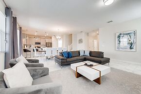 1596 MC - Enchanted 6BR Villa: Pool, Magic for 14