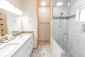 Splitrock Lane 3