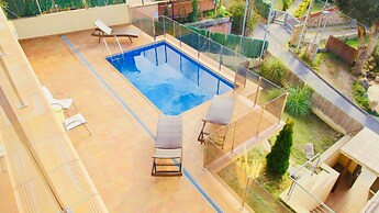 Luxury Villa Investingspain With sea Views, Pool and Jacuzzi