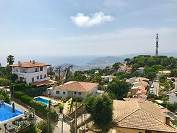 Luxury Villa Investingspain With sea Views, Pool and Jacuzzi