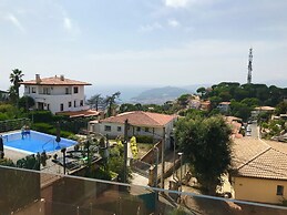 Luxury Villa Investingspain With sea Views, Pool and Jacuzzi