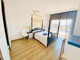 Luxury Villa Investingspain With sea Views, Pool and Jacuzzi
