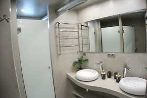 Welcome Nao Malasana - Gran Via