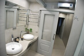 Welcome Nao Malasana - Gran Via