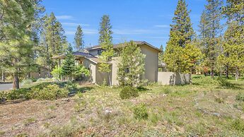 Jackpine Lane #6 by Village Properties at Sunriver