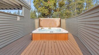 Jackpine Lane #6 by Village Properties at Sunriver