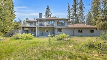 Jackpine Lane #6 by Village Properties at Sunriver