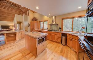 Jackpine Lane #6 by Village Properties at Sunriver