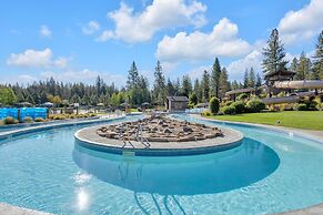 Jackpine Lane #6 by Village Properties at Sunriver