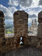 Lemon Tree Patio-mountain View, Delightful Home in Olvera-cadiz-andalu