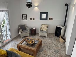 Lemon Tree Patio-mountain View, Delightful Home in Olvera-cadiz-andalu